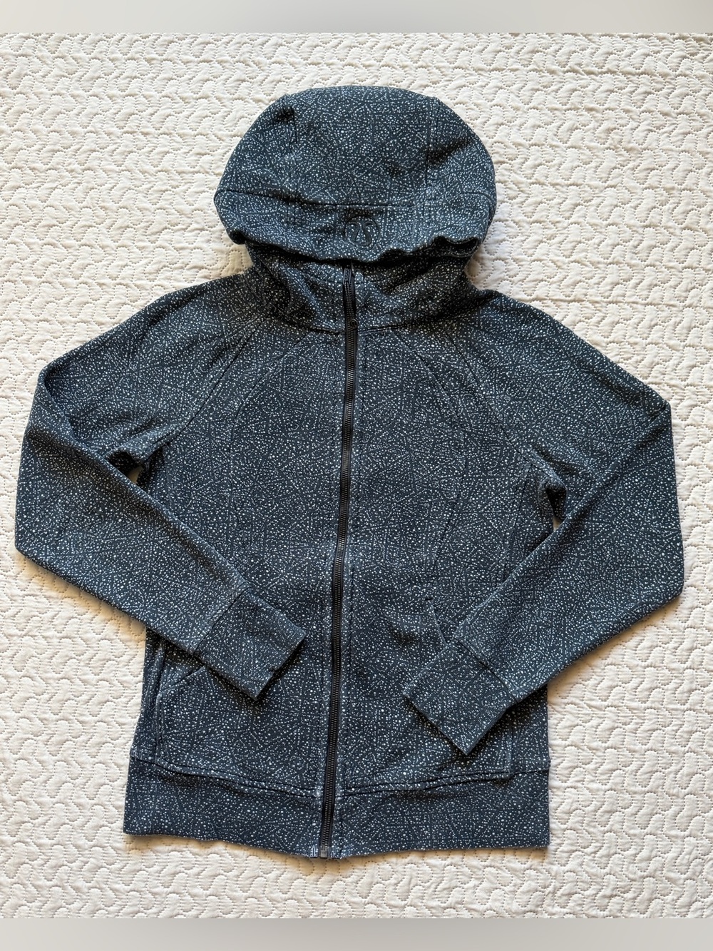 Lululemon Women’s Size 8 Full Zip Hooded Jacket Blue Gray Abstract Print